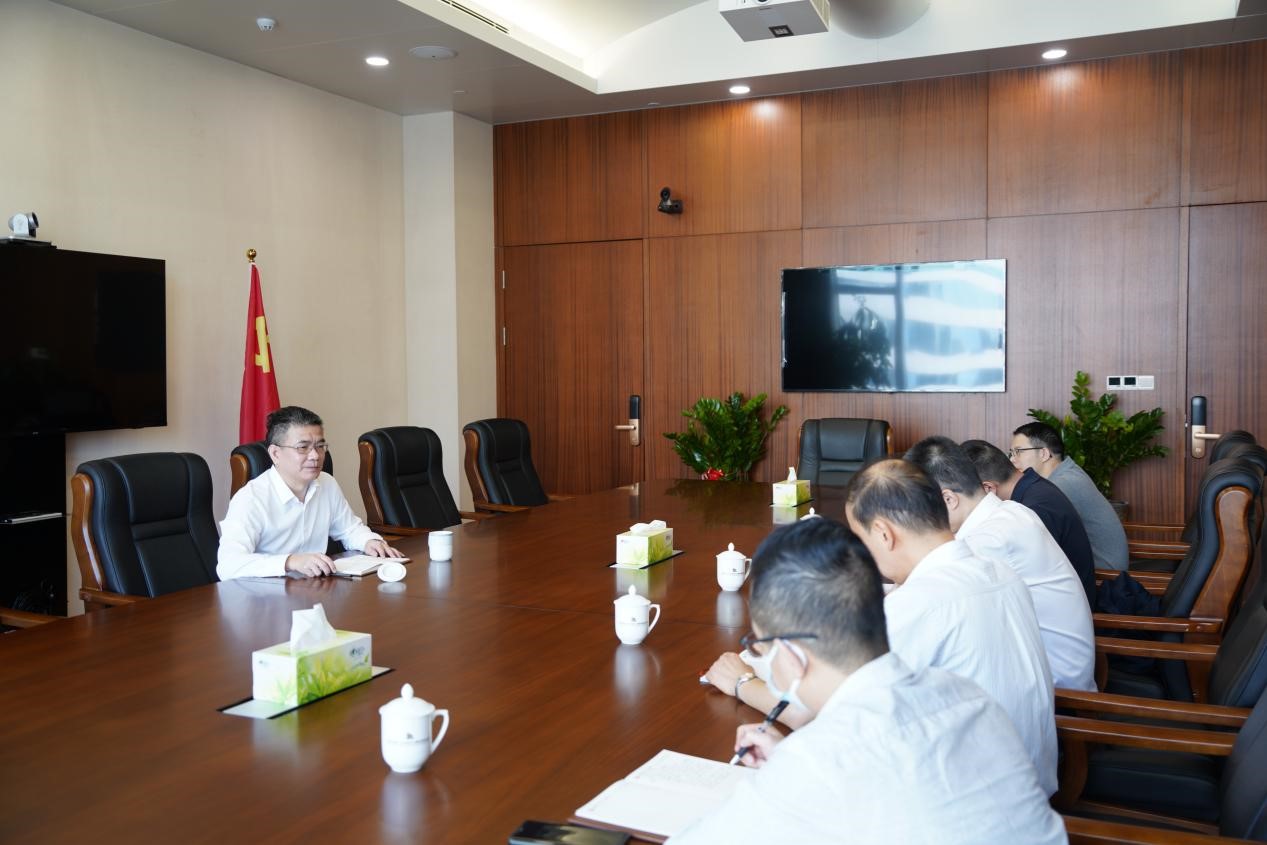 游 總參加第二支部主題學習會.jpg